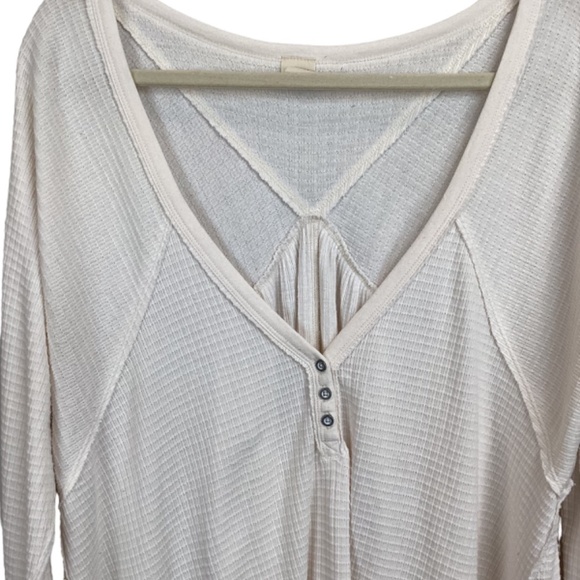 Free People We The Free Citrine Thermal Top tee size medium‎ Long Sleeve - Picture 4 of 9